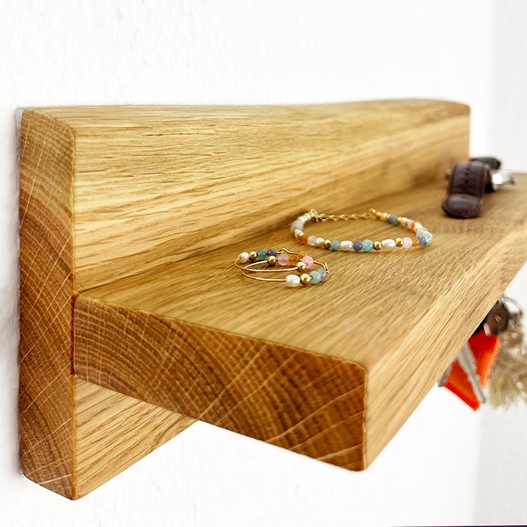 Schlüsselbrett mit Baumkante, Ablage & Haken | Vollholz Eiche | Schraubhaken in schwarz, gold, silber, weiß | Schlüsselboard